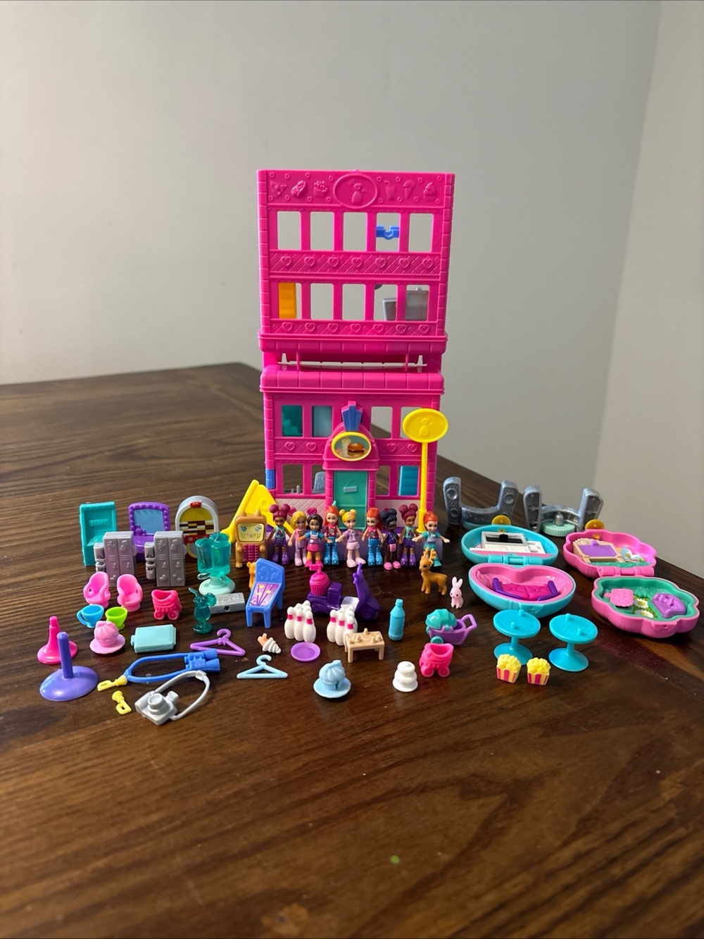 Polly Pocket Large Lot 9 Dolls Playsets Furniture Pets Accessories Mattel
